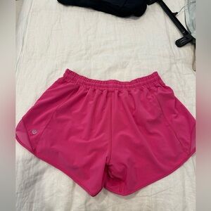 Lululemon Hotty Hot shorts